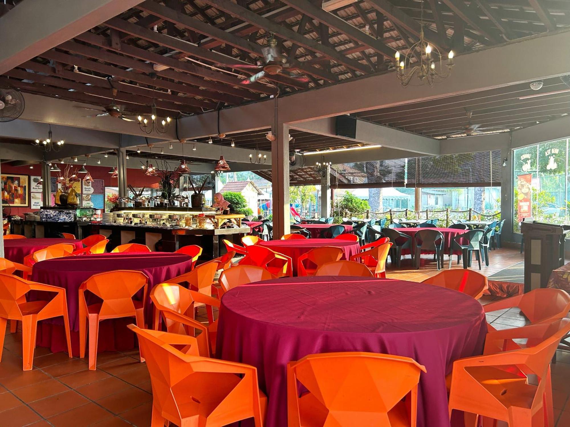 Rumbia Resort Villa Paka Terengganu Luaran gambar