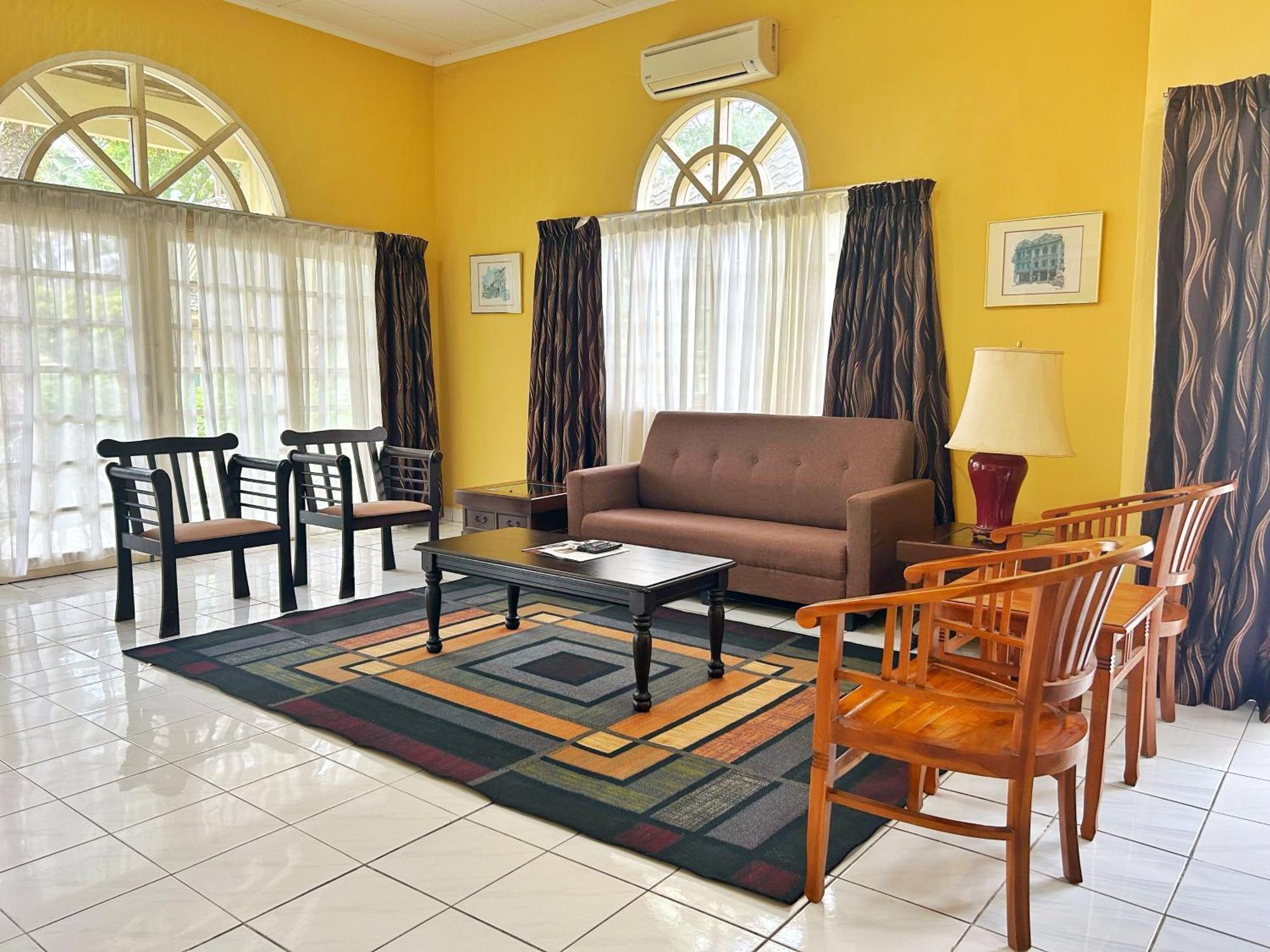Rumbia Resort Villa Paka Terengganu Luaran gambar