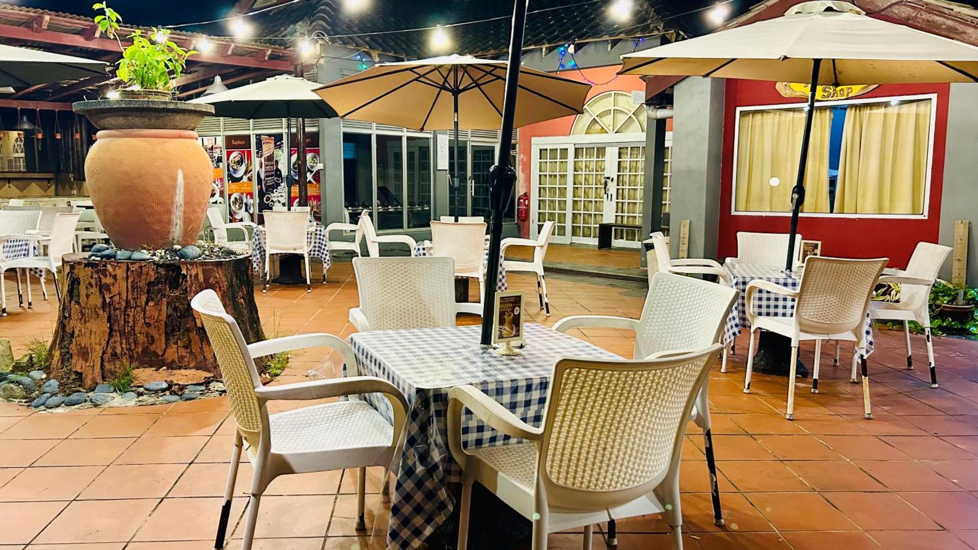 Rumbia Resort Villa Paka Terengganu Luaran gambar